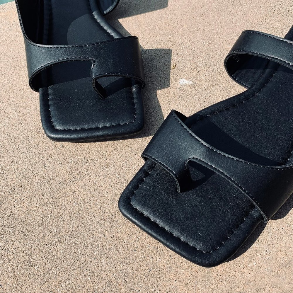 NEW🔥 Comfy Slip-On Slide Sandals Slipper Open Toe - Picture 6 of 8